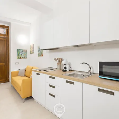New St John Apartmán